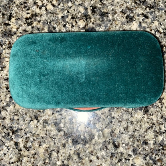 Gucci Sunglasses - Picture 11 of 11